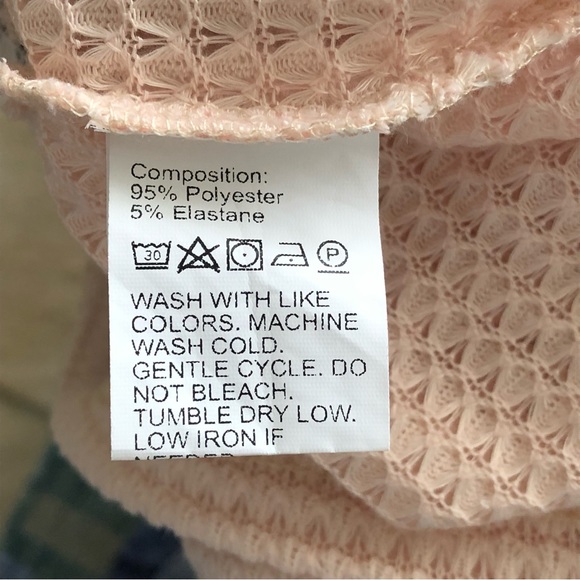 SHEIN Peach Waffle Weave S/S Top Medium 6 EUC! - Picture 3 of 6